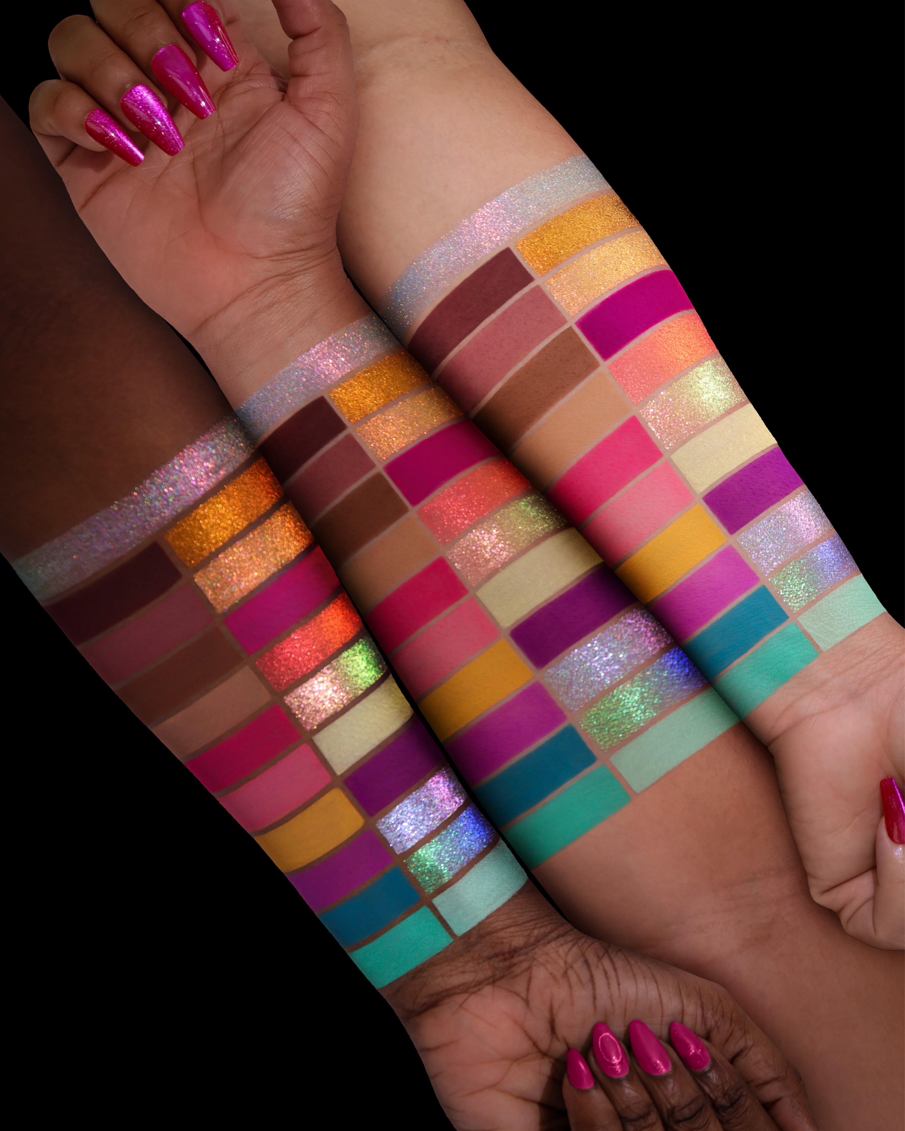 Strawberry Moon 21-Pan Eyeshadow and Pressed Pigment Palette