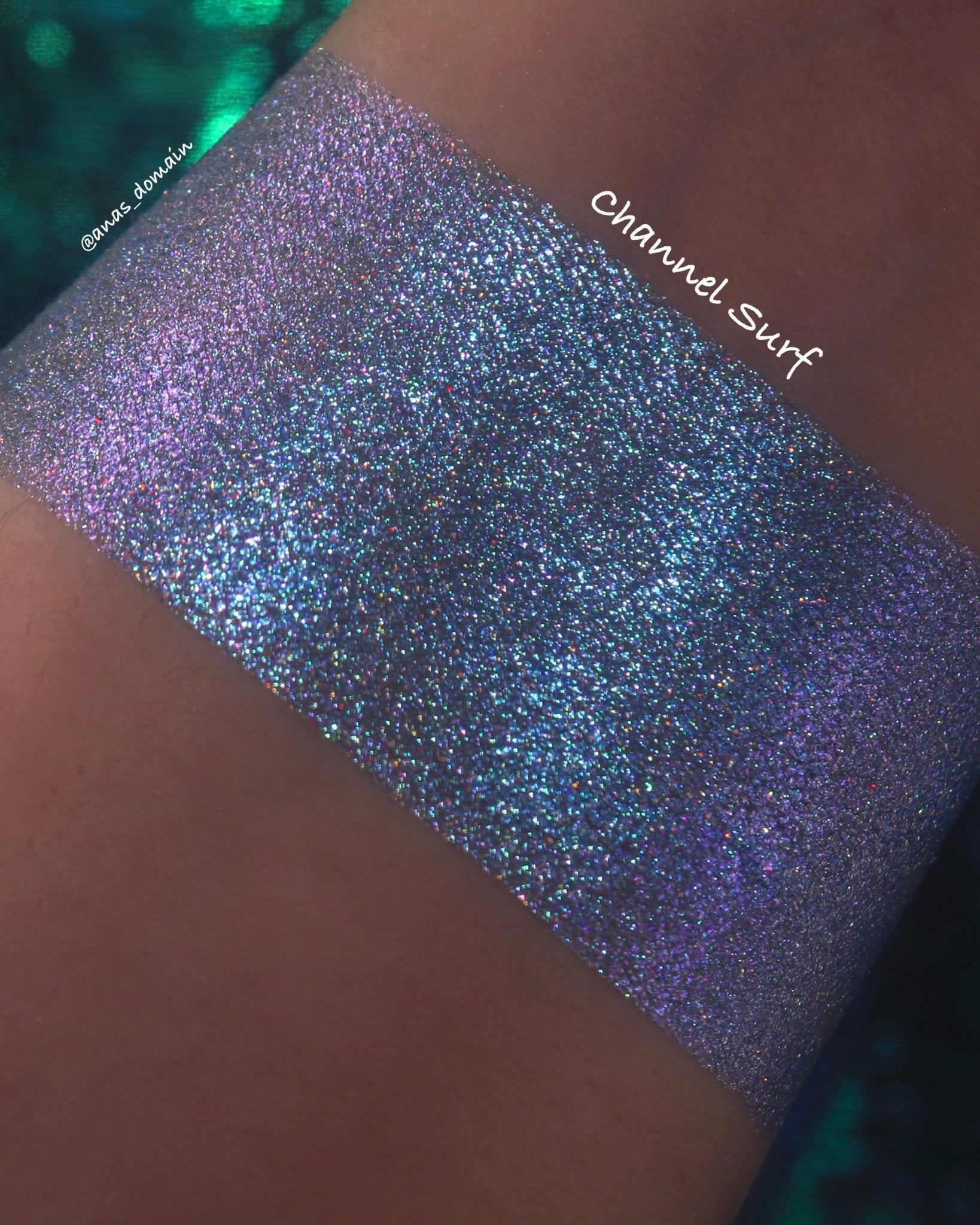 Channel Surf Moon Dust - Multichrome Loose Powder Eyeshadow - Ensley Reign Cosmetics