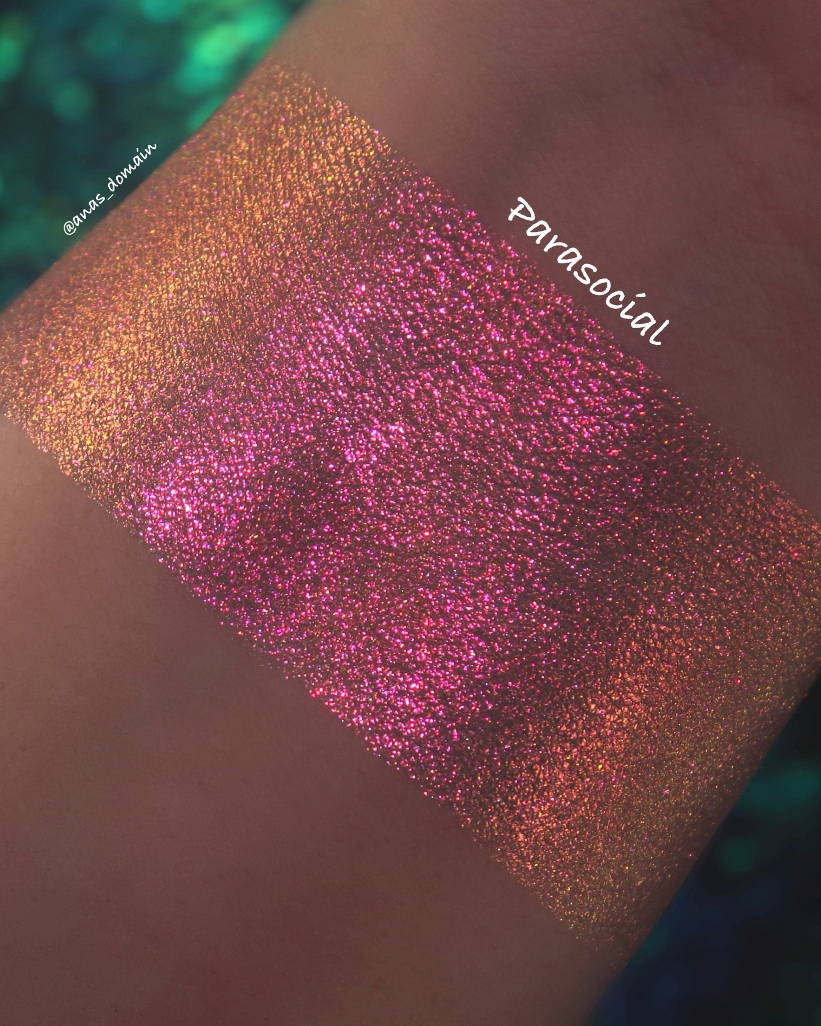 Parasocial Moon Dust - Multichrome Loose Powder Eyeshadow - Ensley Reign Cosmetics